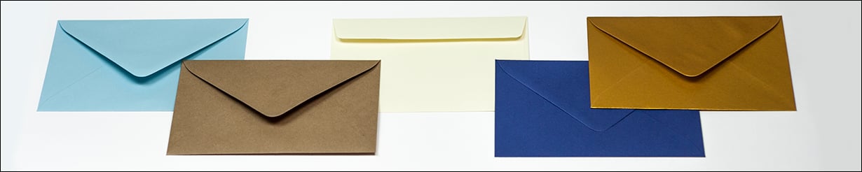 Grote keuze aan kleurrijke enveloppen C6 114x162 mm in verschillende kleuren en gramgewichten