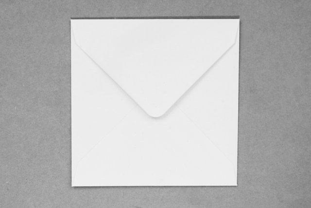 Vierkante enveloppen 130x130 mm, wit