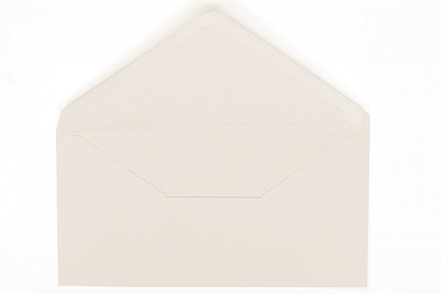 Enveloppen DIN lang, crèmewit met voering