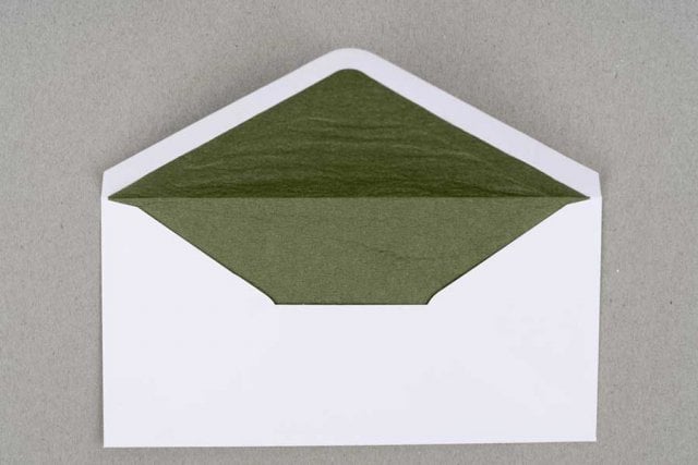 Enveloppen DIN lang, wit met groene voering