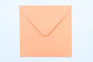 Vierkante enveloppen 110x110 mm, zalm