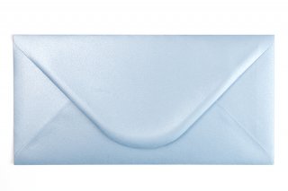 Enveloppen DIN lang, parelmoer lichtblauw