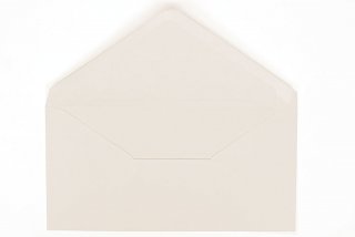 Enveloppen DIN lang, crèmewit met voering
