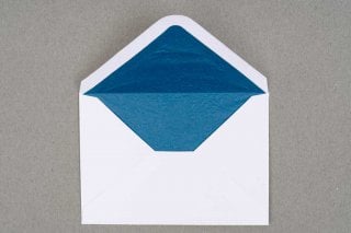 Enveloppen DIN C6, wit met blauwe voering